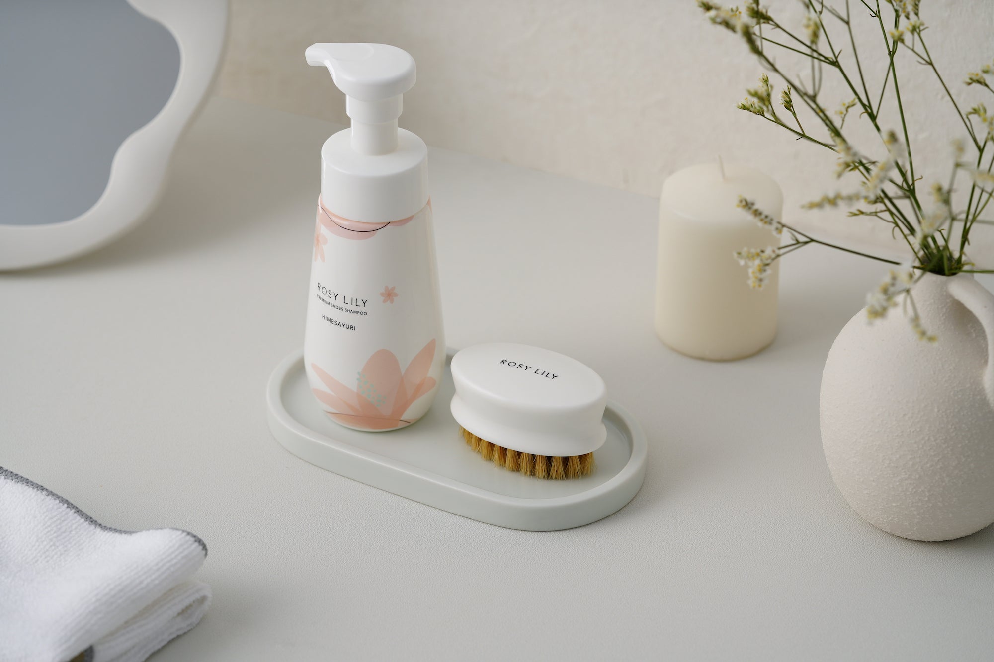 Option – ROSY LILY